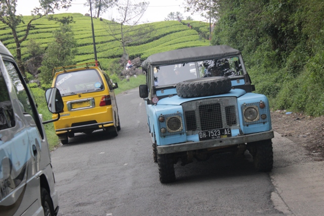 Paket Wisata Offroad Ciwidey - EO Outbound Lembang Bandung - Rovers Adventure Indonesia