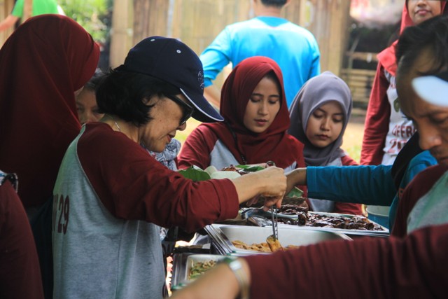 Tempat Outing murah di Grafika Cikole Lembang-Provider EO Outbound Lembang Bandung