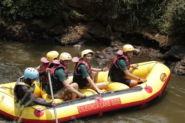 Paket Fun Adventure Rafting  EO Bandung-Lembang-Subang-Ciwidey-Pangalengan-Sukabumi